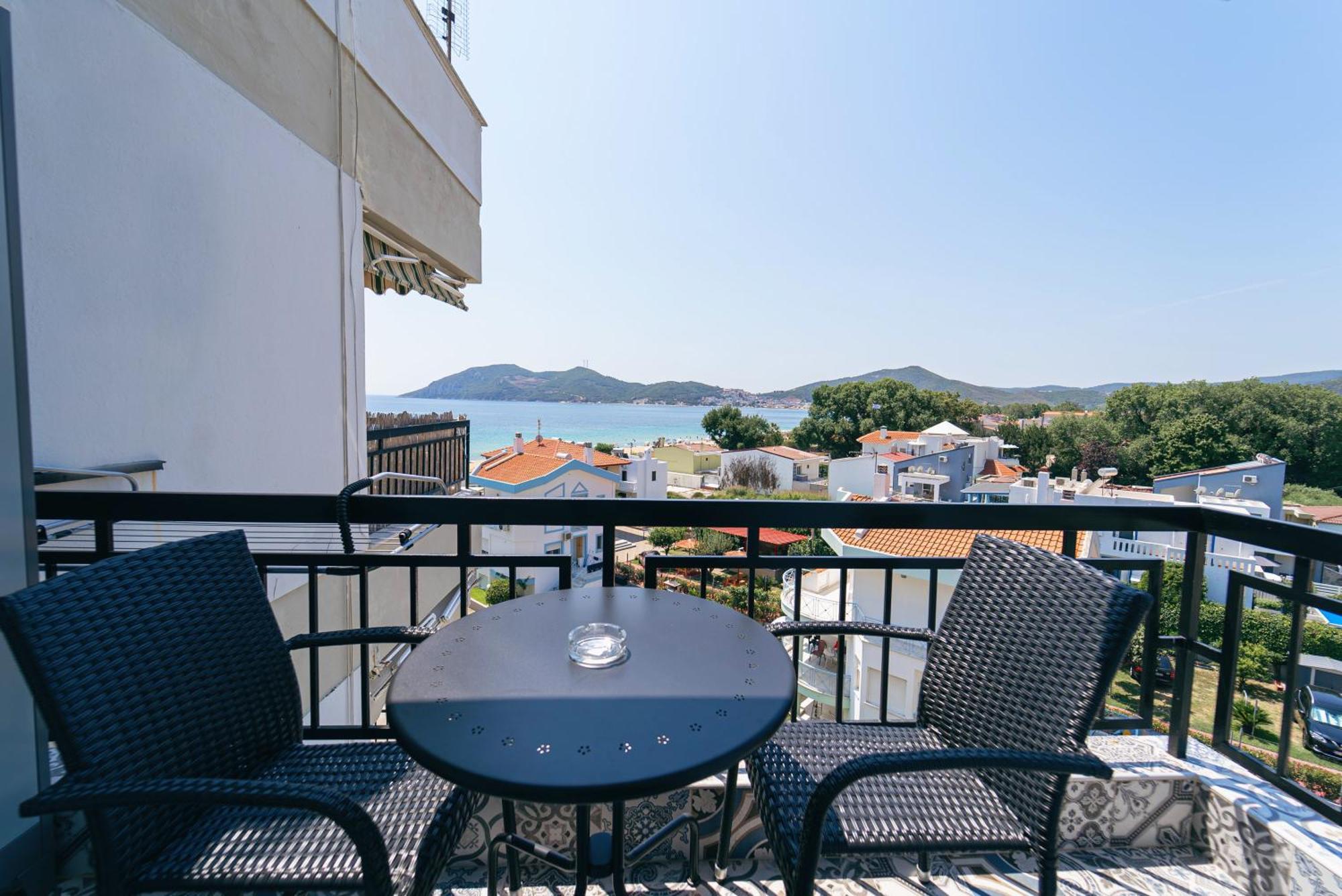 Ferienwohnung Aqua Heaven Nea Iraklitsa Exterior foto